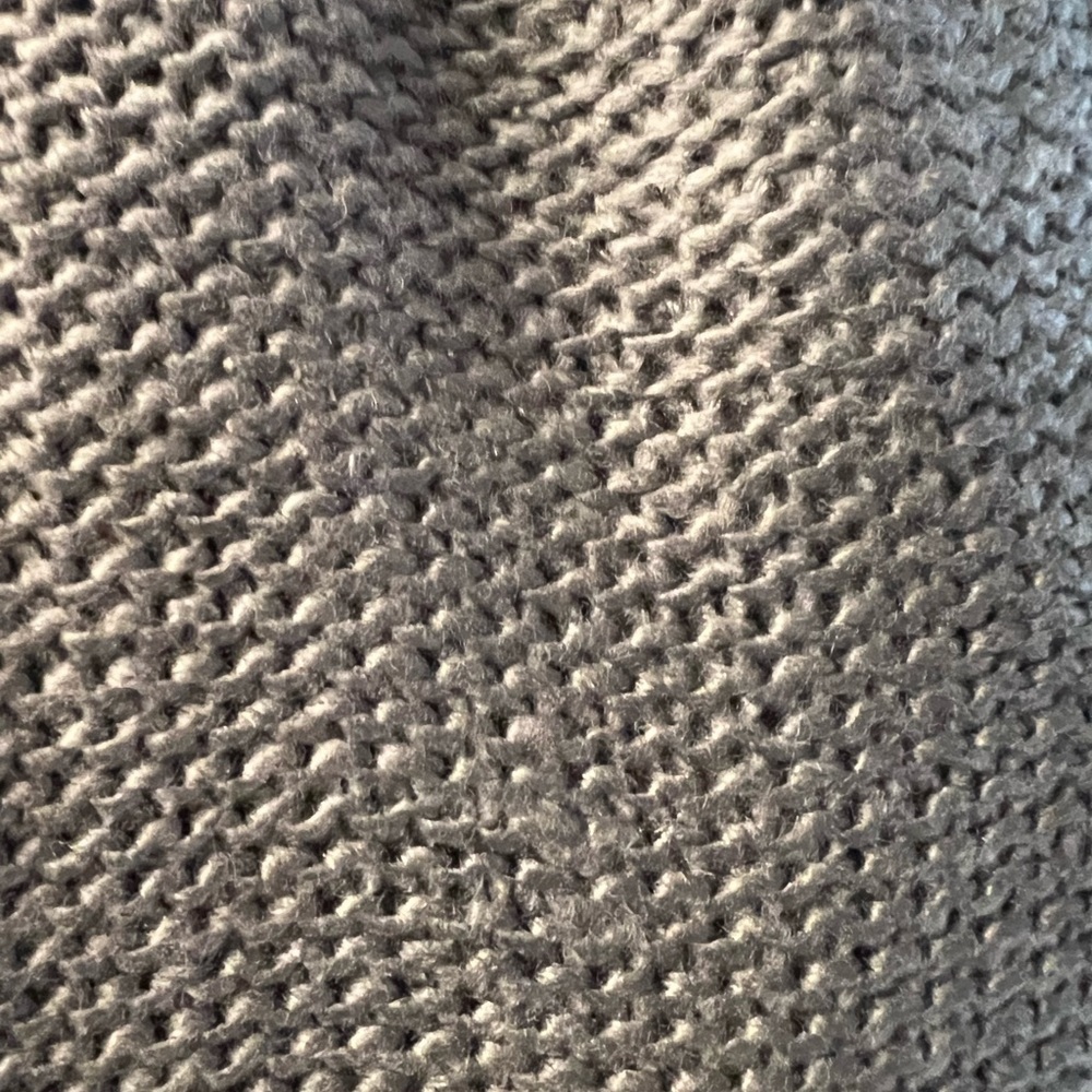 🍁Gray Infinity Scarf - Picture 4 of 5